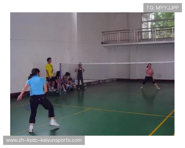 羽毛球社团迎新