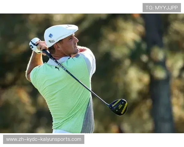 大师赛首轮观察德尚博76杆出师不利阿门角难题依旧